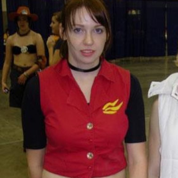 Meet your Posher, Holly - Picture 6 of 16